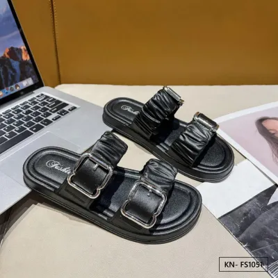 BUNNY HOPS FEMALE SLIPPERS